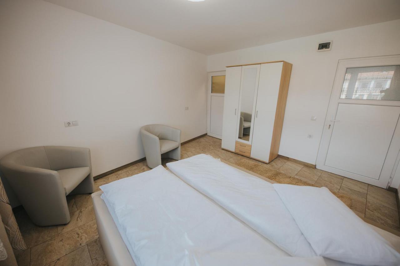 Endlich Zuhause Hotel Sibiu Exterior photo