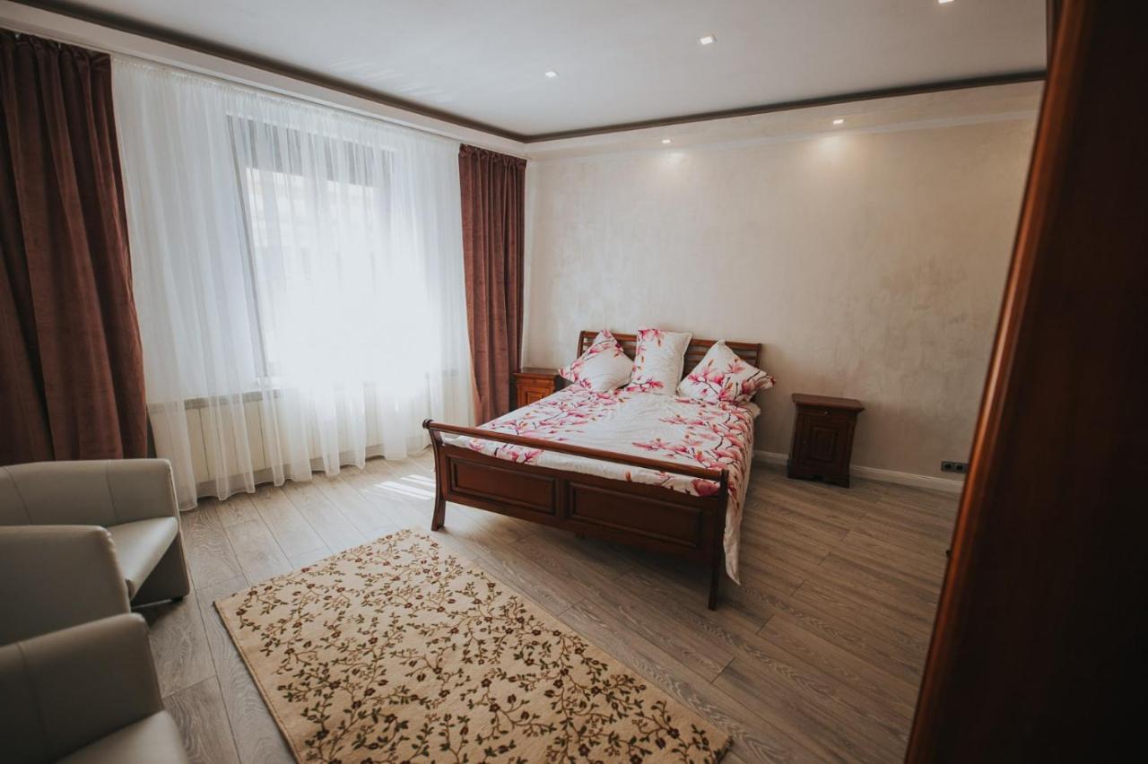 Endlich Zuhause Hotel Sibiu Exterior photo